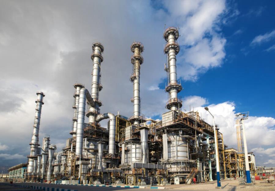 سهم ۳۵ درصدی پالایشگاه ستاره خلیج فارس در تامین بنزین ایران
